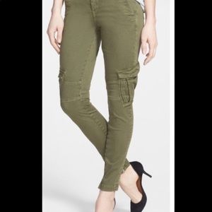 Vince | Military Cargo Pant in Hunter Green